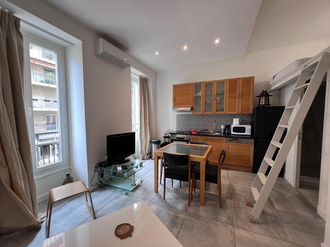 Heart Of Nice Harboor Cosy And Central Экстерьер фото